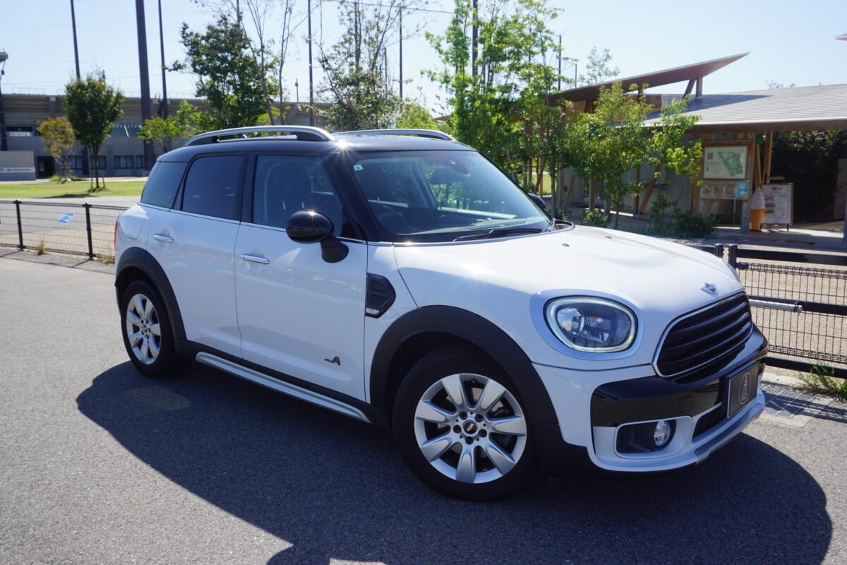 ペットと春のおでかけが楽しくなる1台。MINIクロスオーバー クーパーD